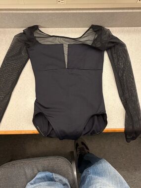 Ainsliewear black leo